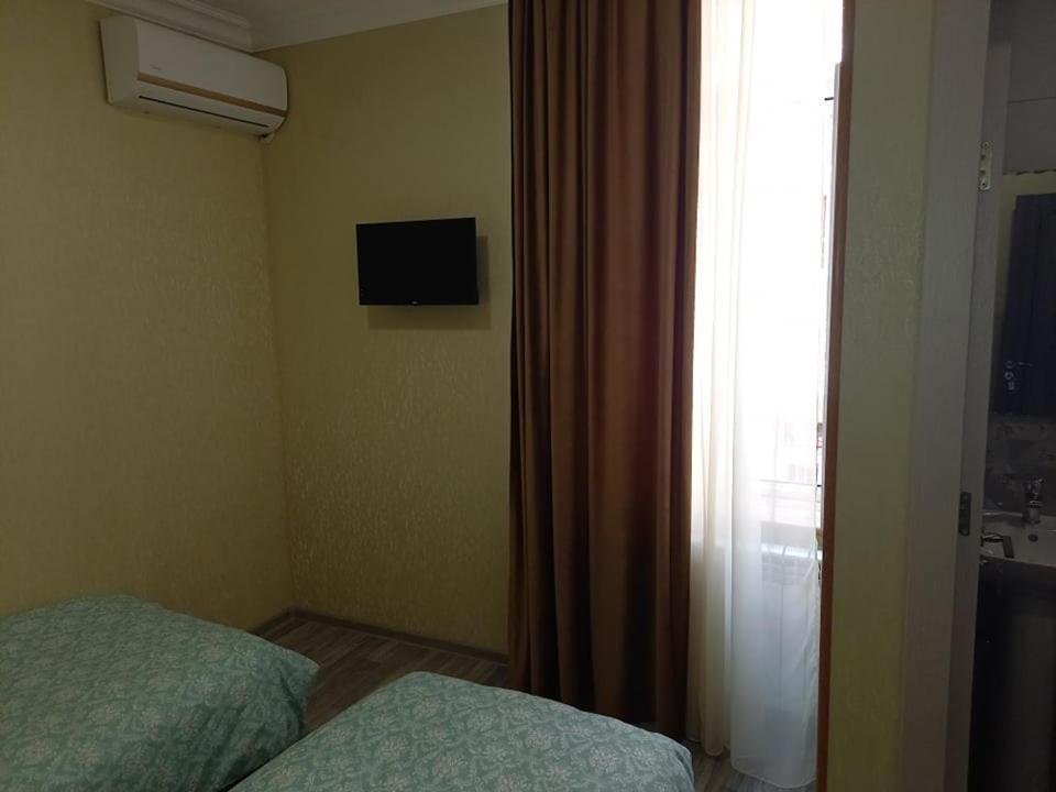 Lime Hotel & Restaurant Complex Gyumri Exterior photo A room at the hotel